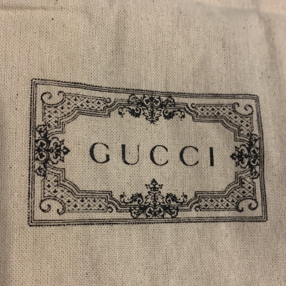 Small Gucci Bag - Picture 7 of 8